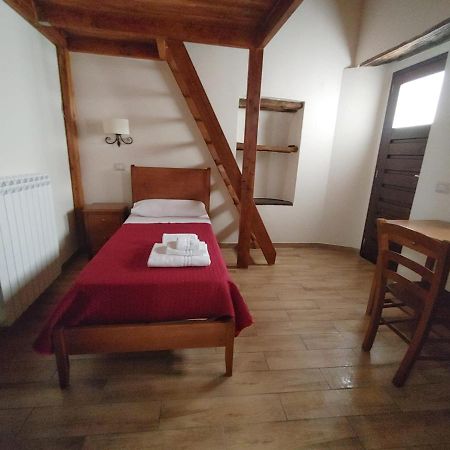 Borgo Sciugolo Bed & Breakfast Baselice Exterior foto