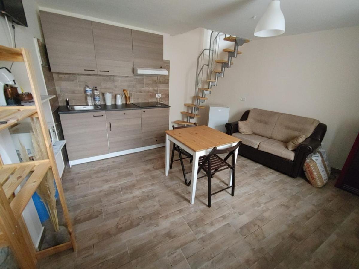 Borgo Sciugolo Bed & Breakfast Baselice Exterior foto