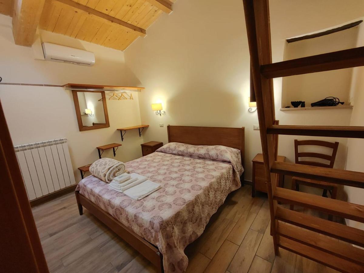 Borgo Sciugolo Bed & Breakfast Baselice Exterior foto