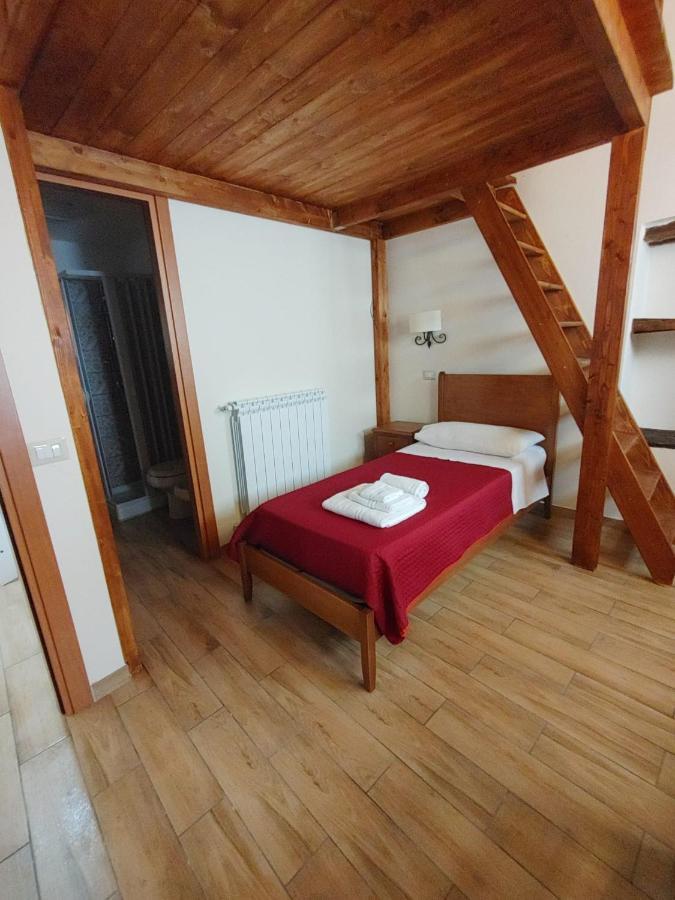 Borgo Sciugolo Bed & Breakfast Baselice Exterior foto