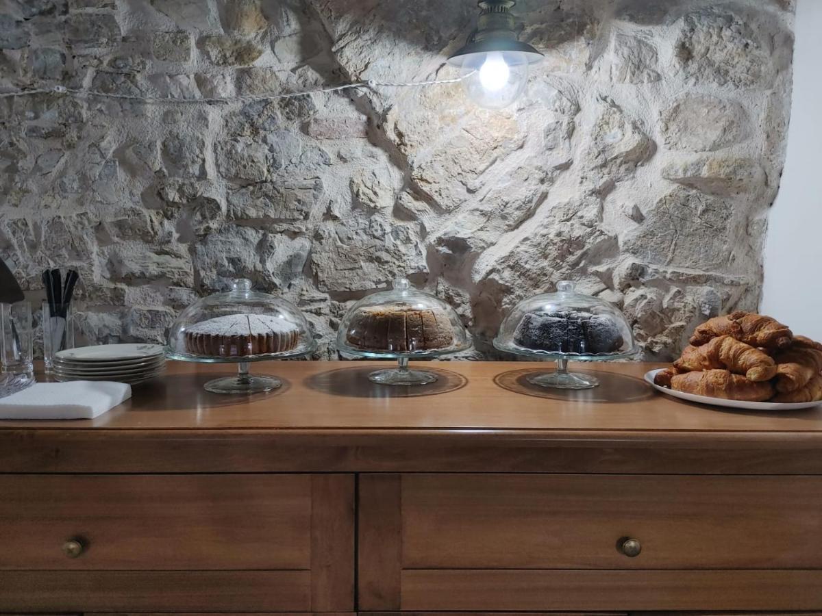 Borgo Sciugolo Bed & Breakfast Baselice Exterior foto